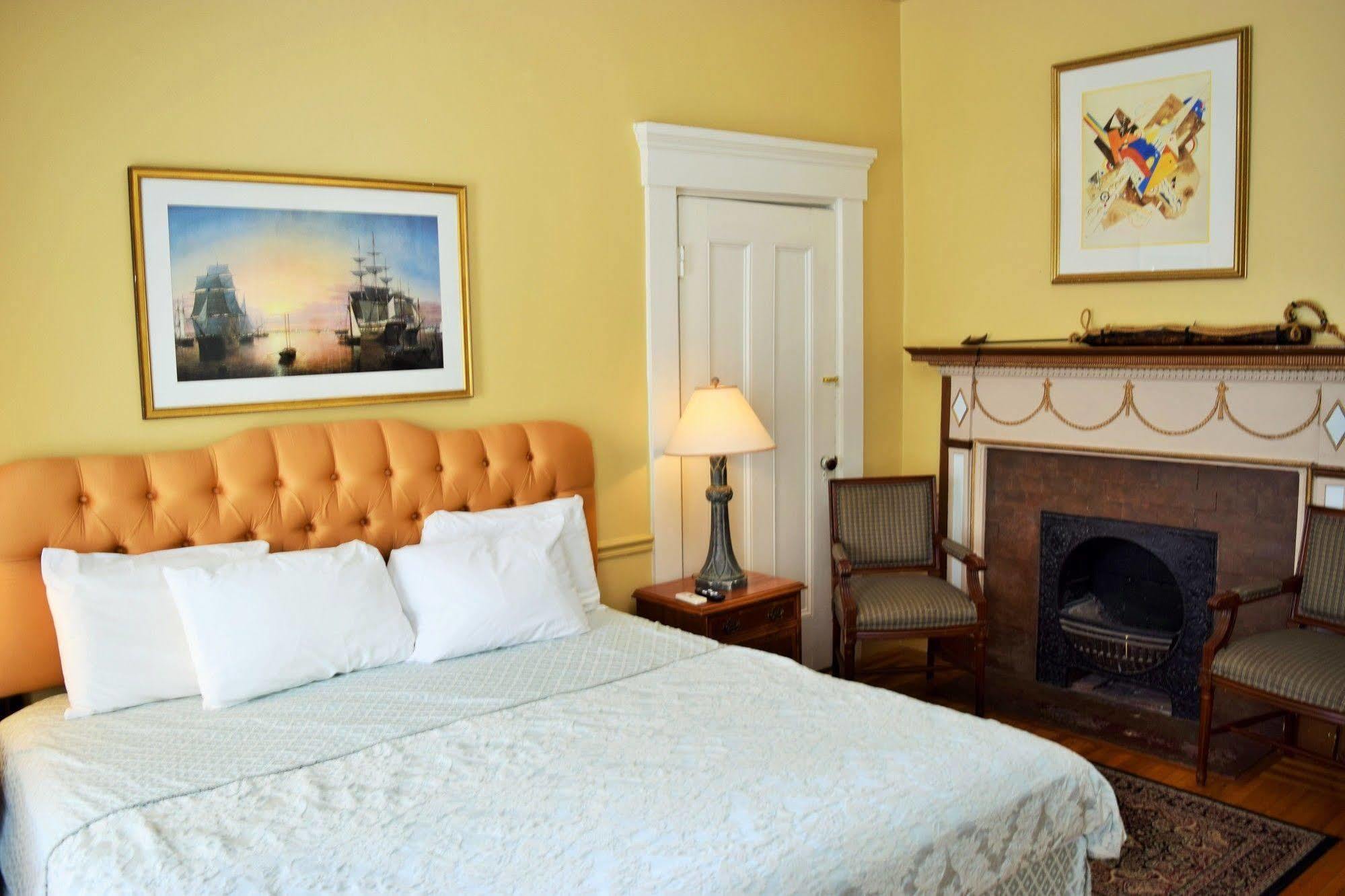Inn On Bellevue (Adults Only) Newport Kulesi Dış mekan fotoğraf