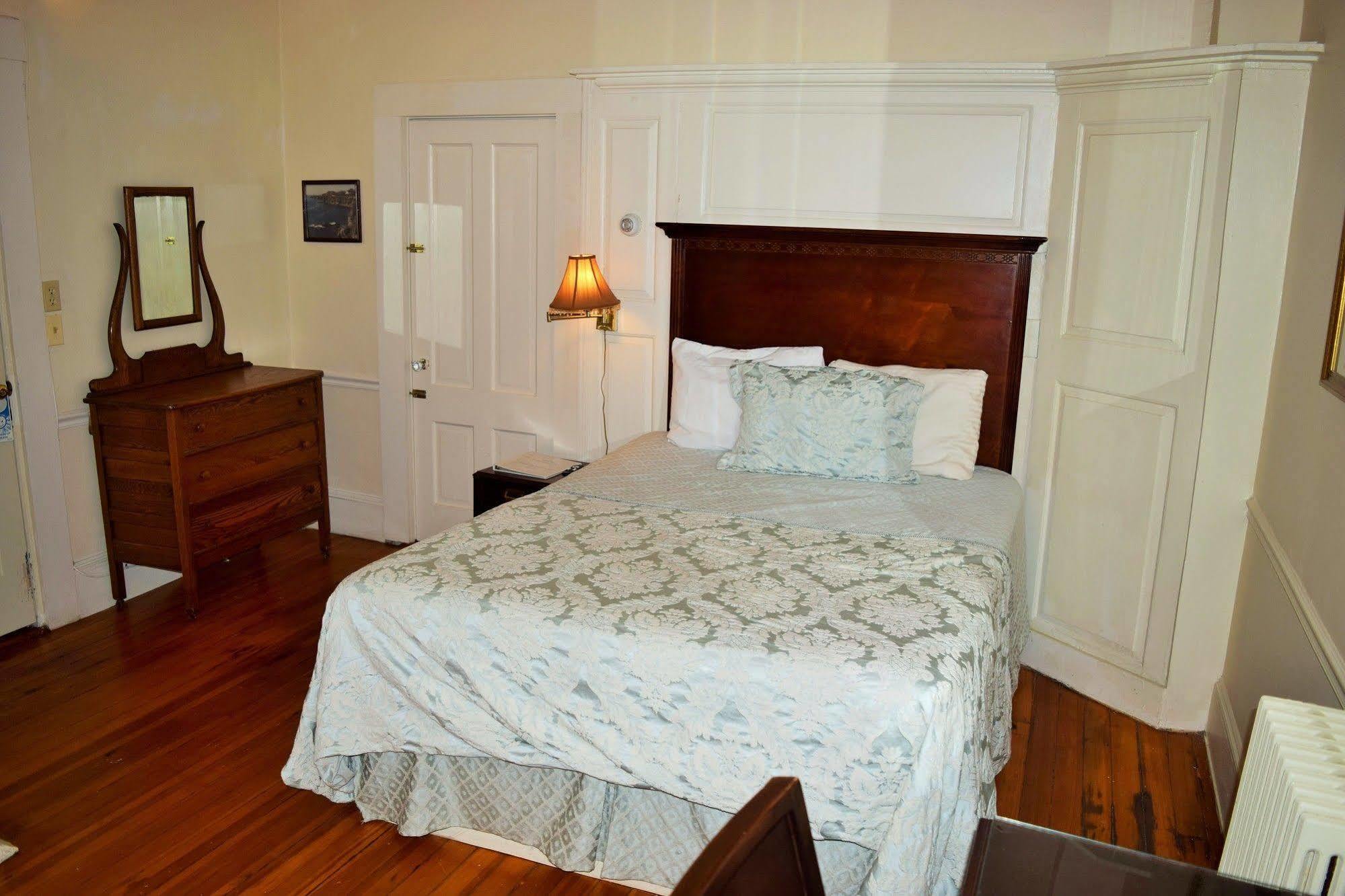 Inn On Bellevue (Adults Only) Newport Kulesi Dış mekan fotoğraf